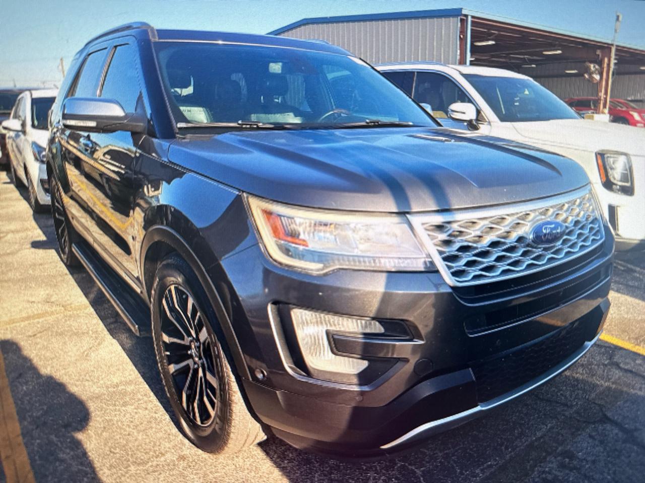 Ford Explorer XLT 4WD 2018