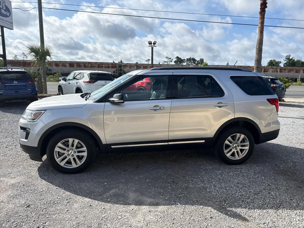 Ford Explorer XLT 4WD 2018