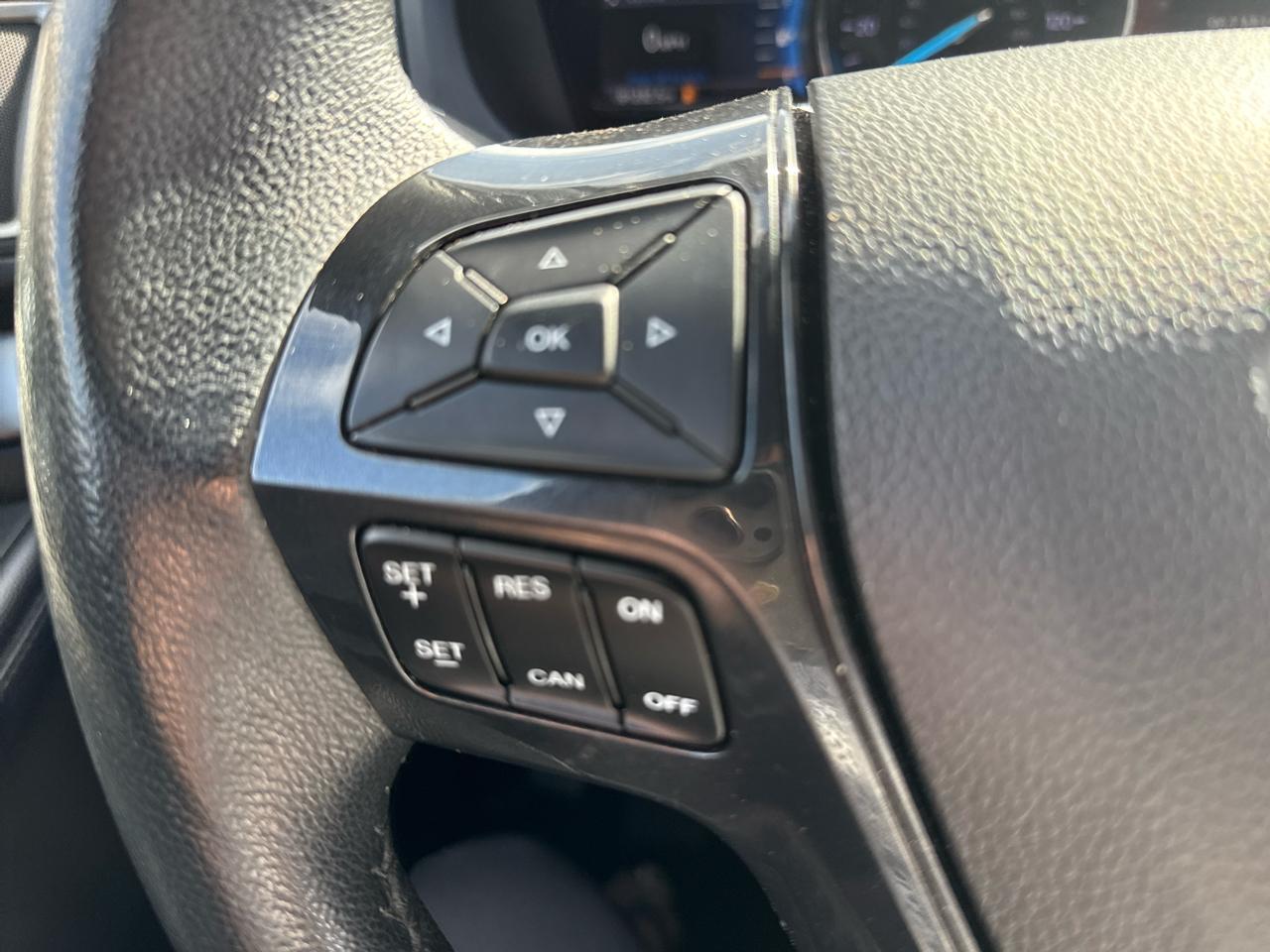 Ford Explorer XLT 4WD 2018