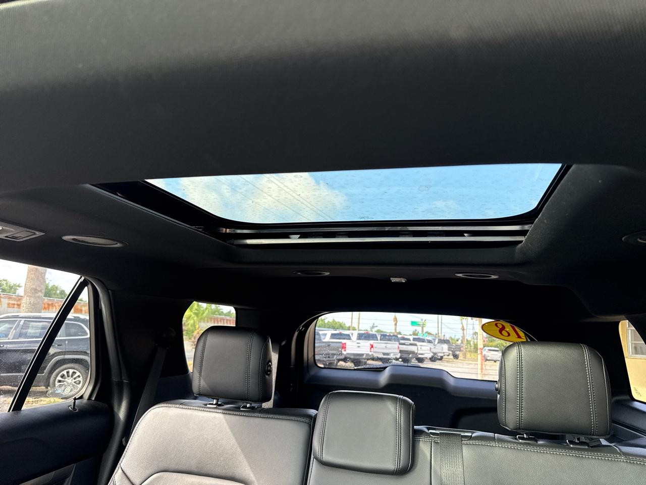 Ford Explorer XLT 4WD 2018