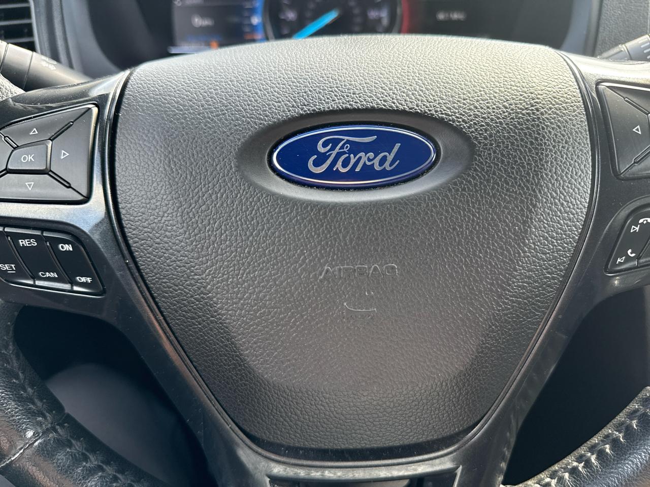 Ford Explorer XLT 4WD 2018