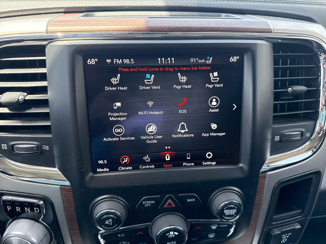 RAM 1500 Laramie 4x4 Crew Cab 5'7" Box 2018