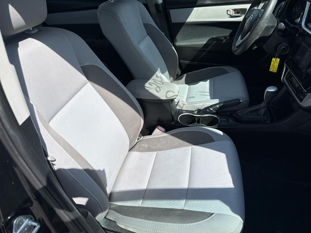 Toyota Corolla 4dr Sedan LE Auto 2017