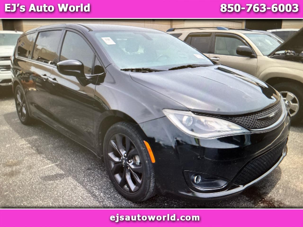 Chrysler Pacifica Touring Plus FWD 2019