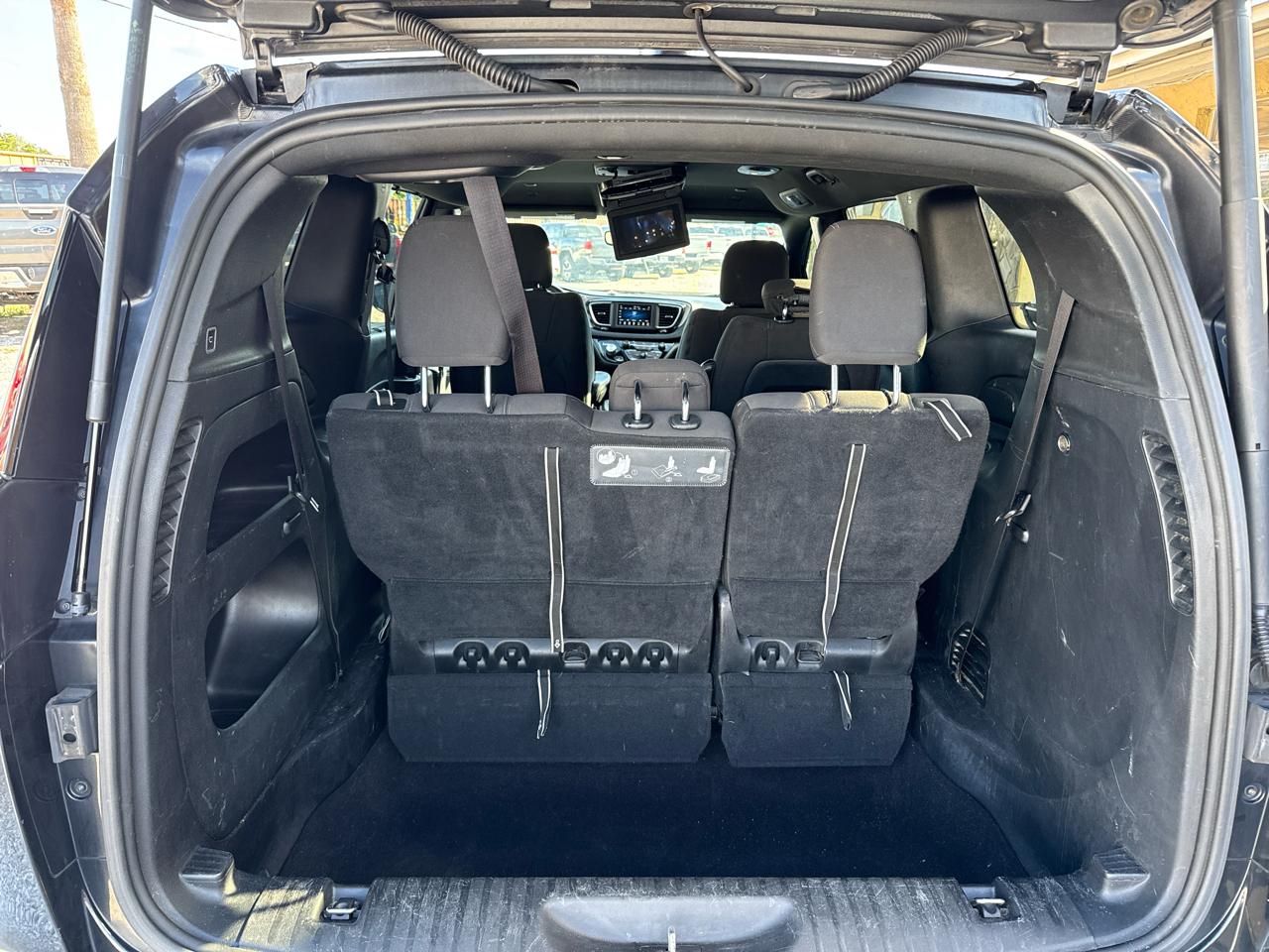 Chrysler Pacifica Touring Plus FWD 2019