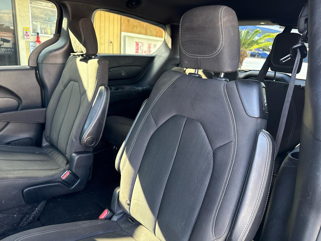 Chrysler Pacifica Touring Plus FWD 2019