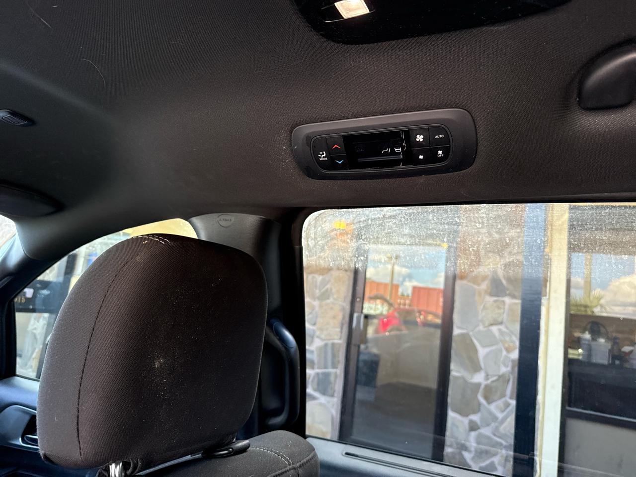 Chrysler Pacifica Touring Plus FWD 2019