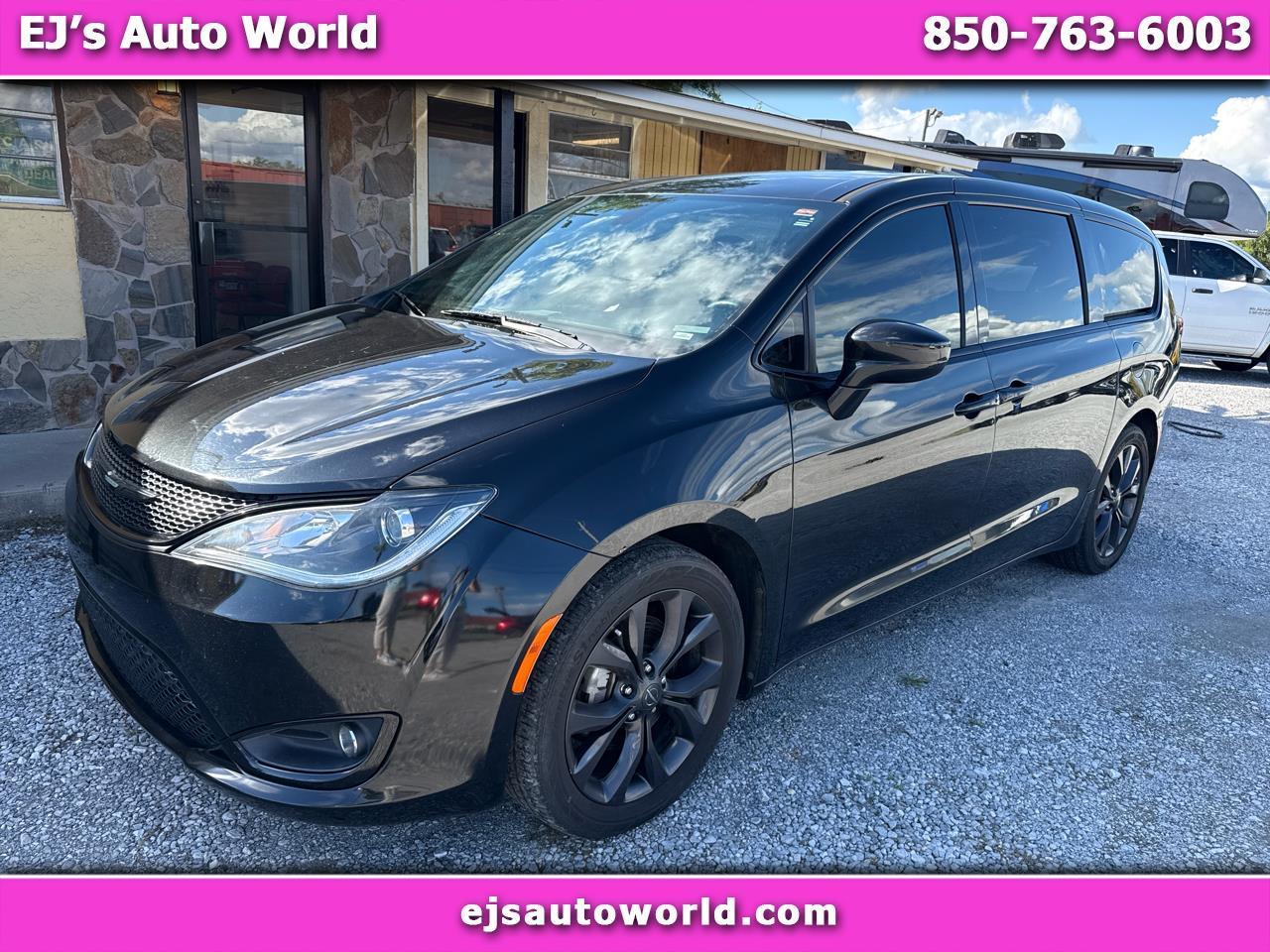 2019 Chrysler Pacifica Touring Plus FWD