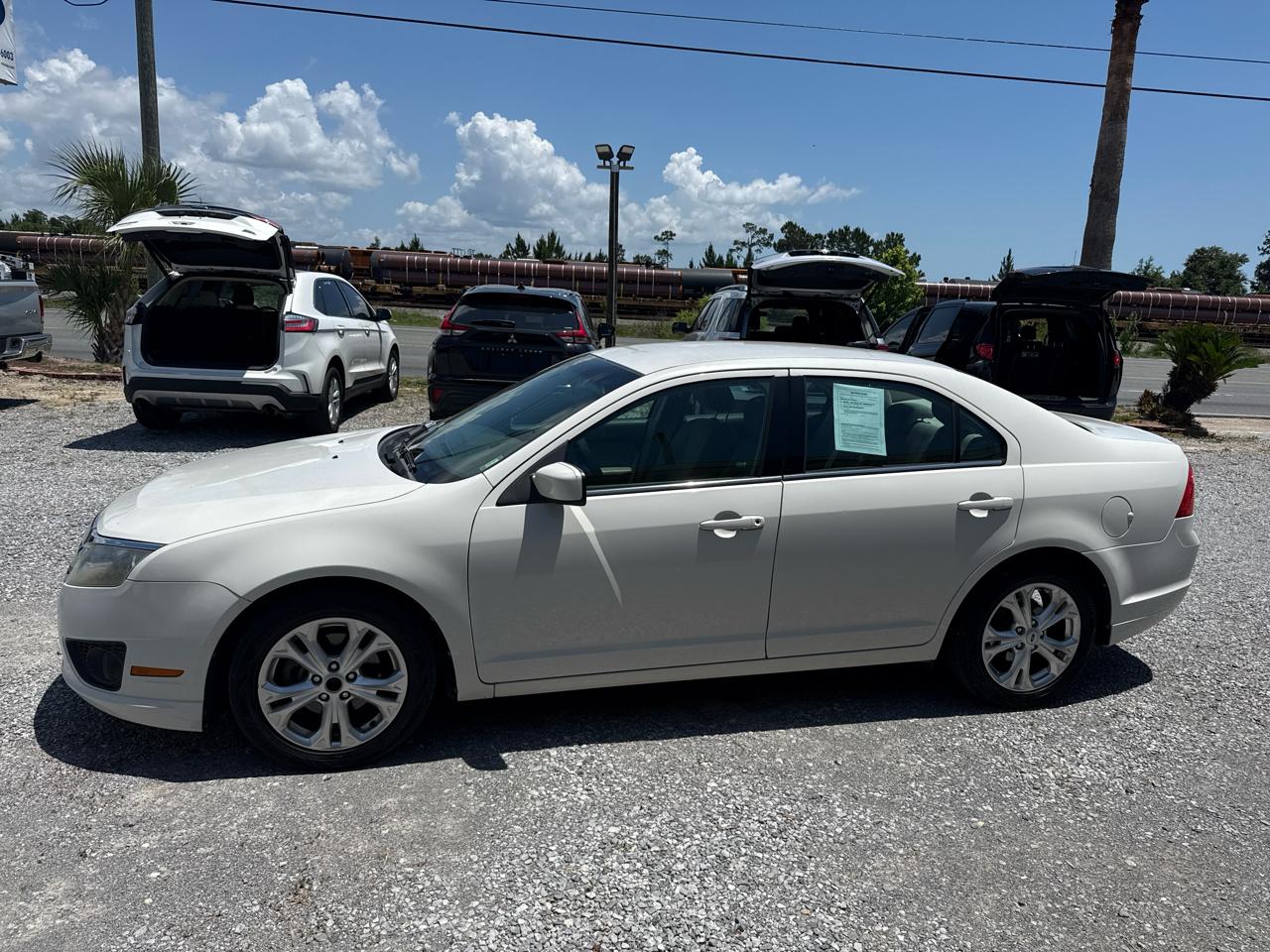 Ford Fusion 4dr Sdn SE FWD 2012