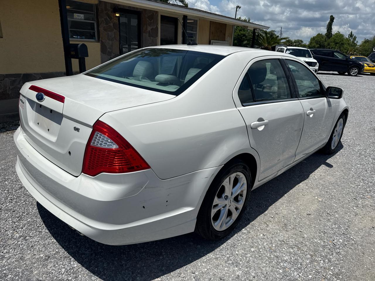 Ford Fusion 4dr Sdn SE FWD 2012