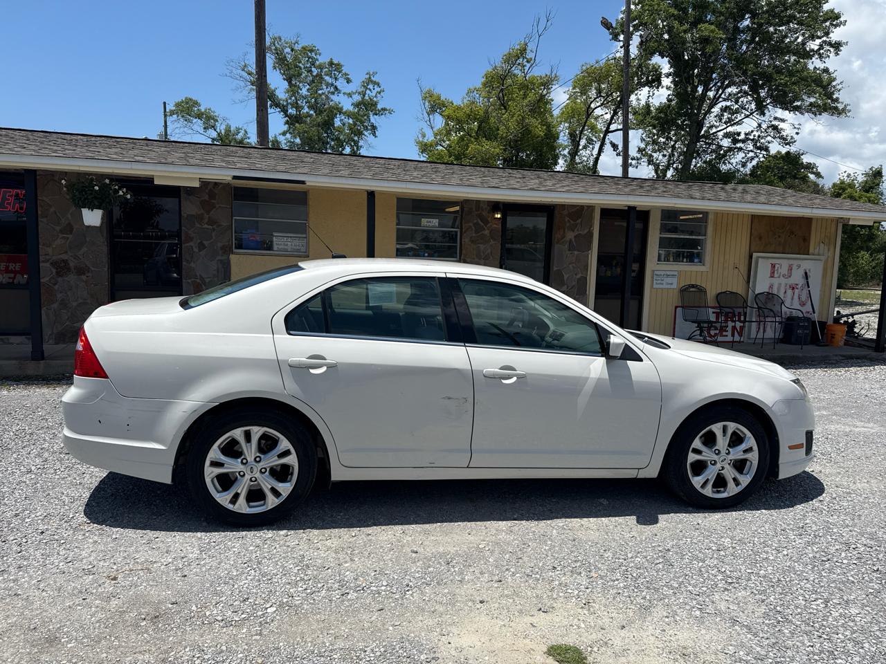 Ford Fusion 4dr Sdn SE FWD 2012
