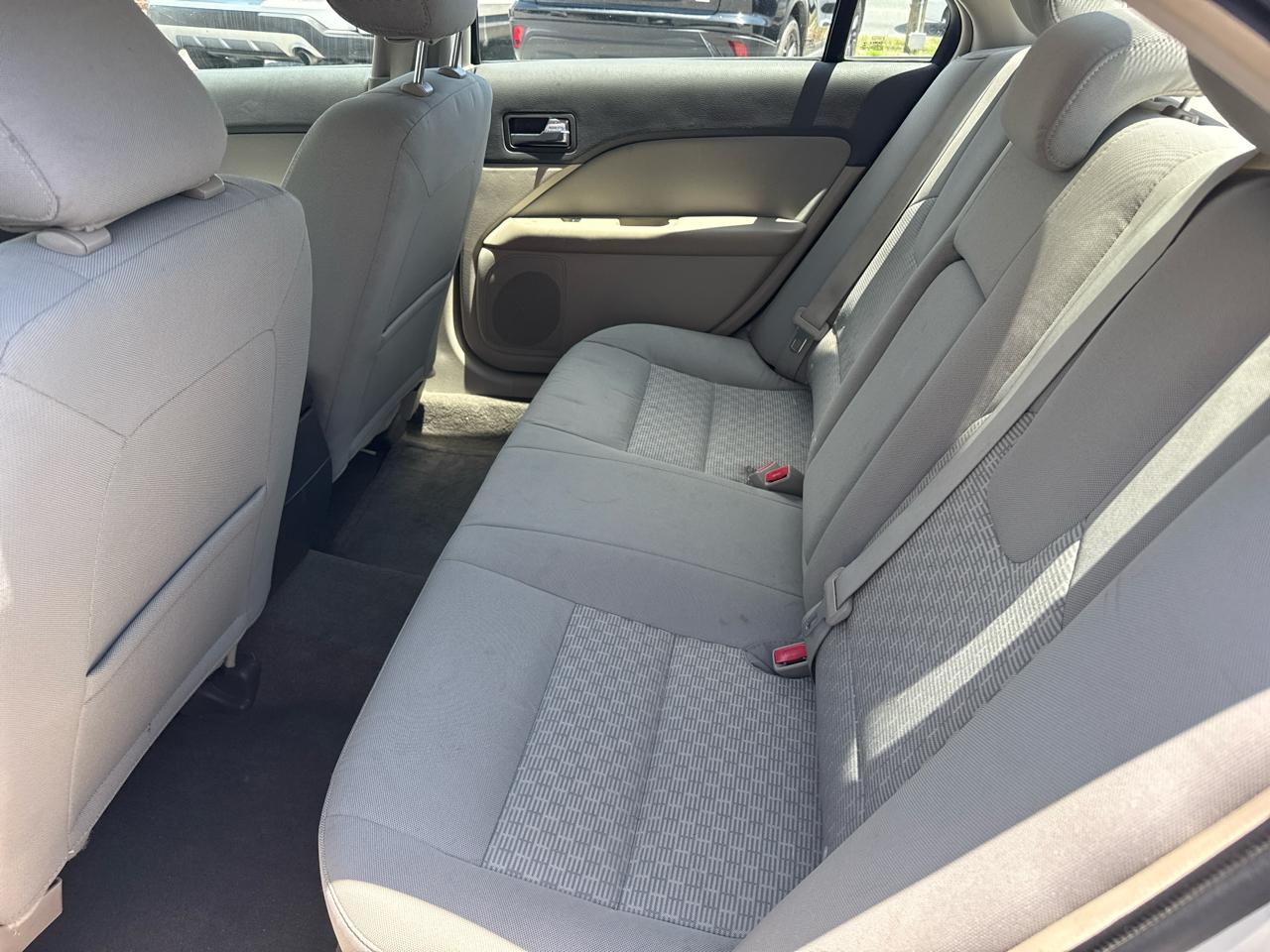 Ford Fusion 4dr Sdn SE FWD 2012