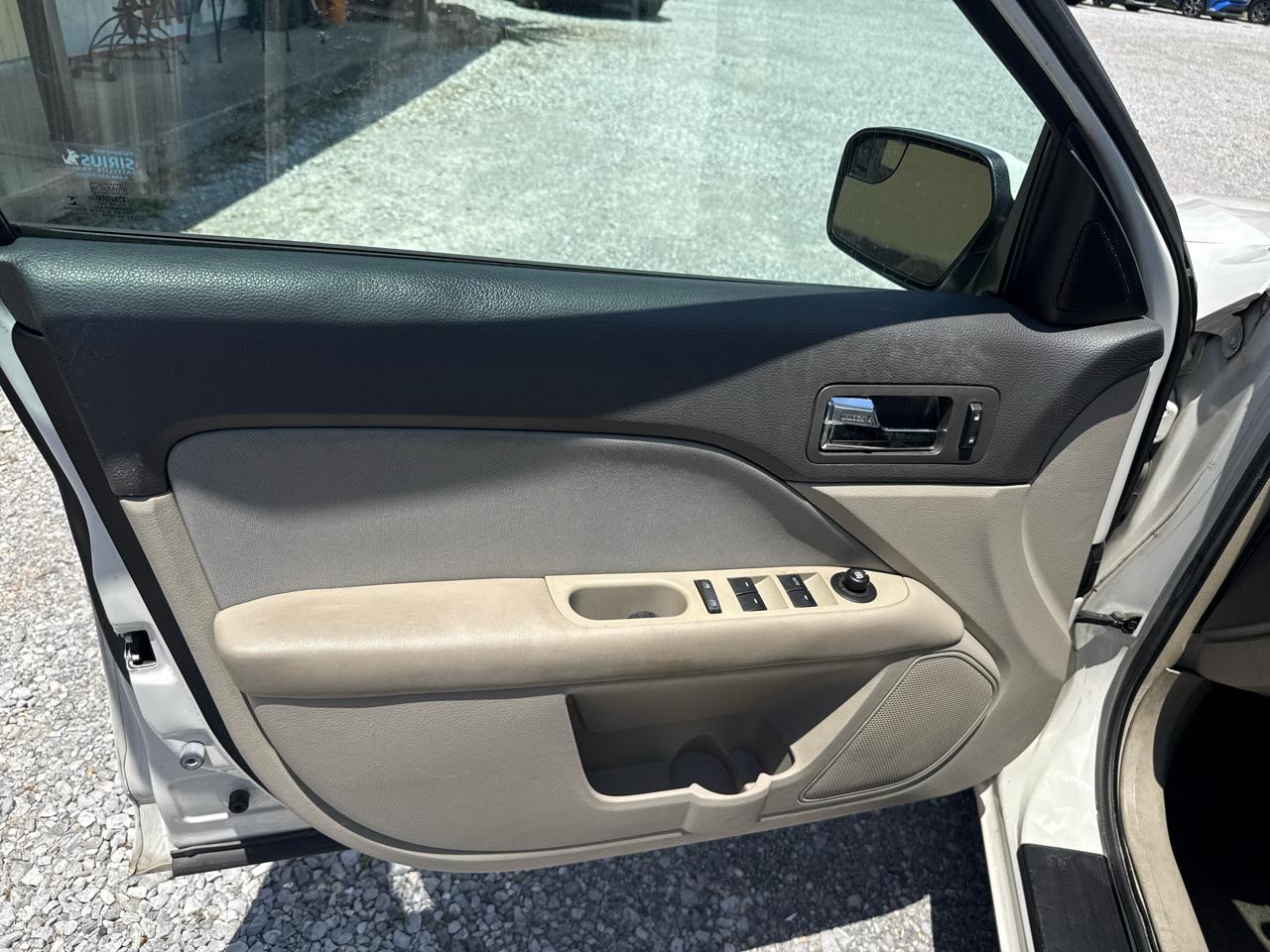 Ford Fusion 4dr Sdn SE FWD 2012