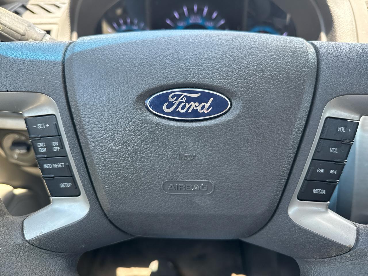 Ford Fusion 4dr Sdn SE FWD 2012