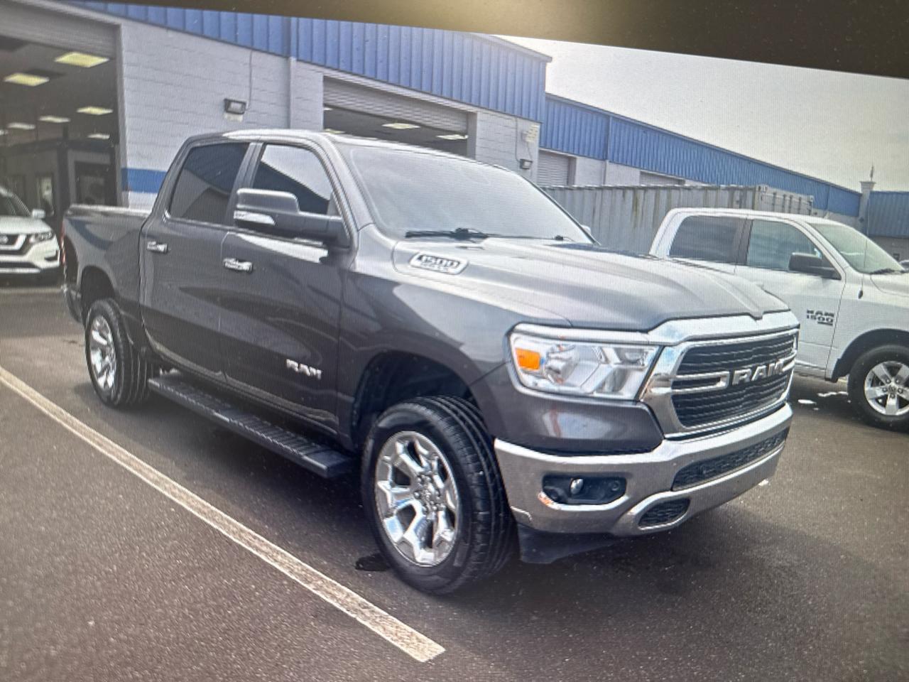 RAM 1500 Big Horn/Lone Star 4x2 Crew Cab 5'7" Box 2019
