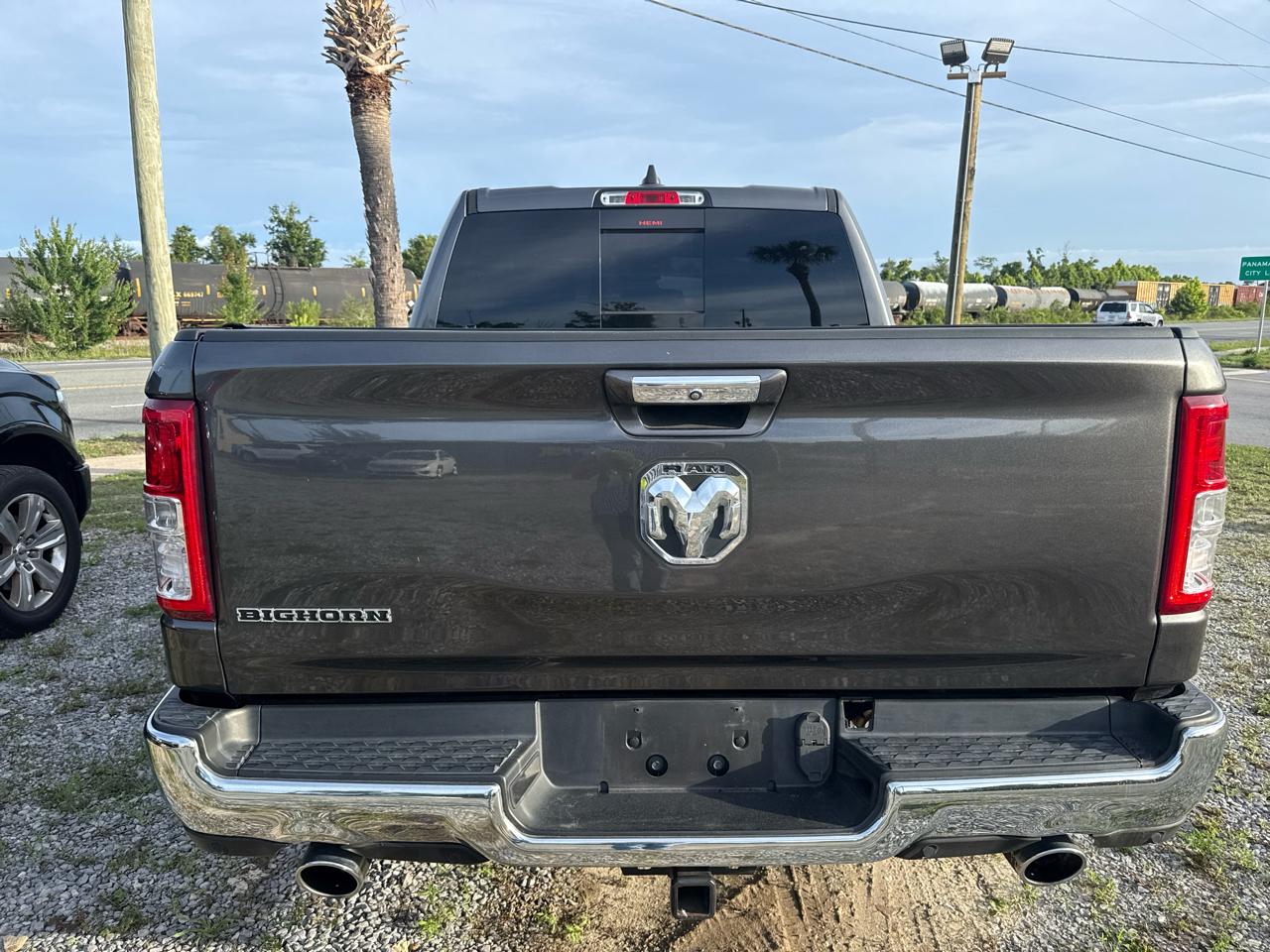 RAM 1500 Big Horn/Lone Star 4x2 Crew Cab 5'7" Box 2019