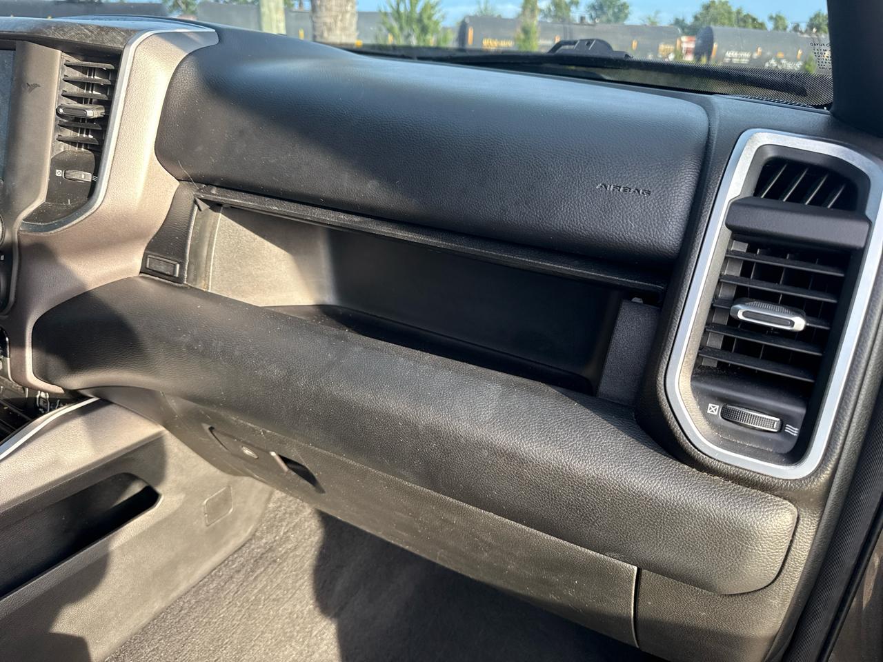RAM 1500 Big Horn/Lone Star 4x2 Crew Cab 5'7" Box 2019