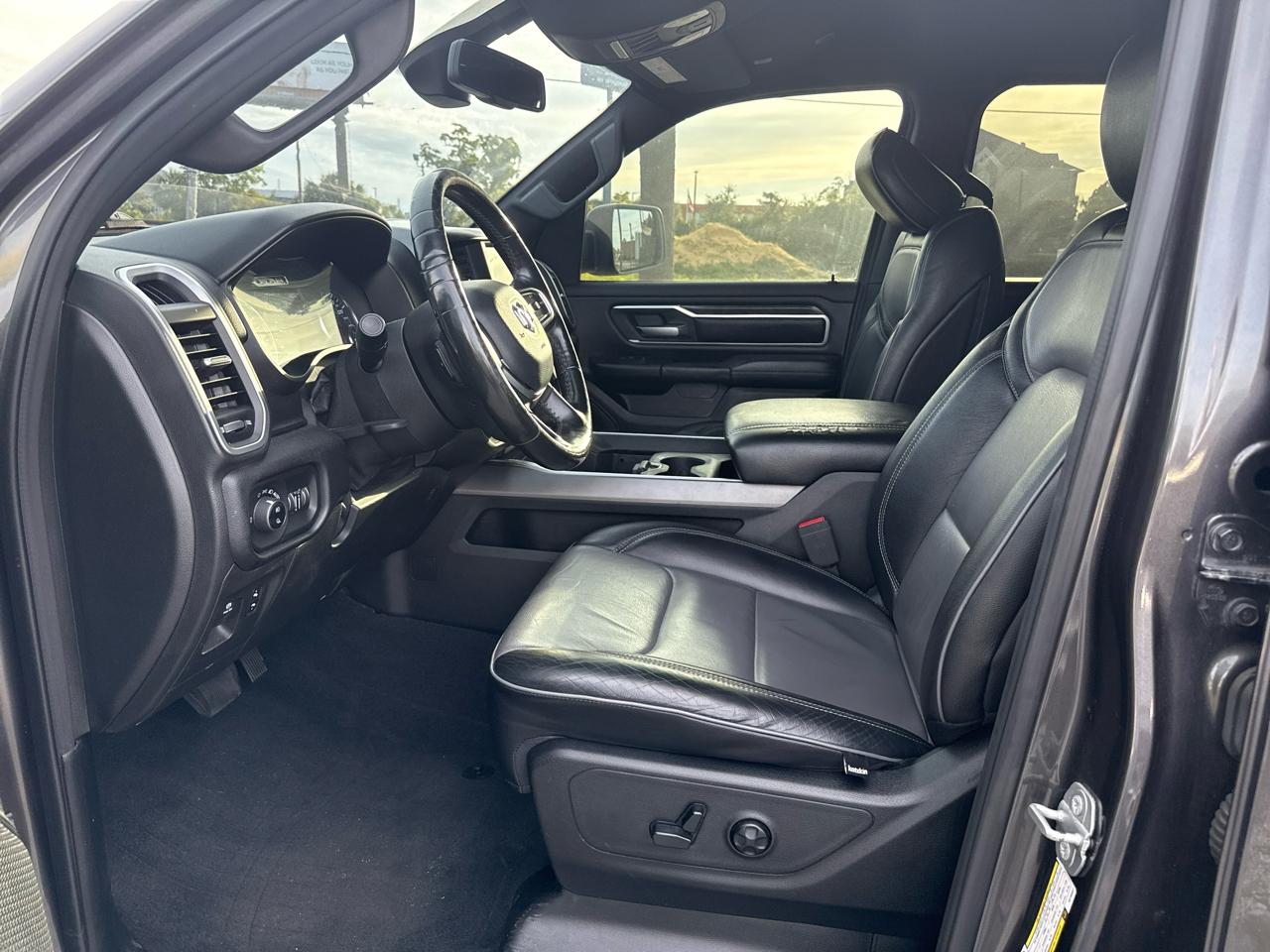 RAM 1500 Big Horn/Lone Star 4x2 Crew Cab 5'7" Box 2019