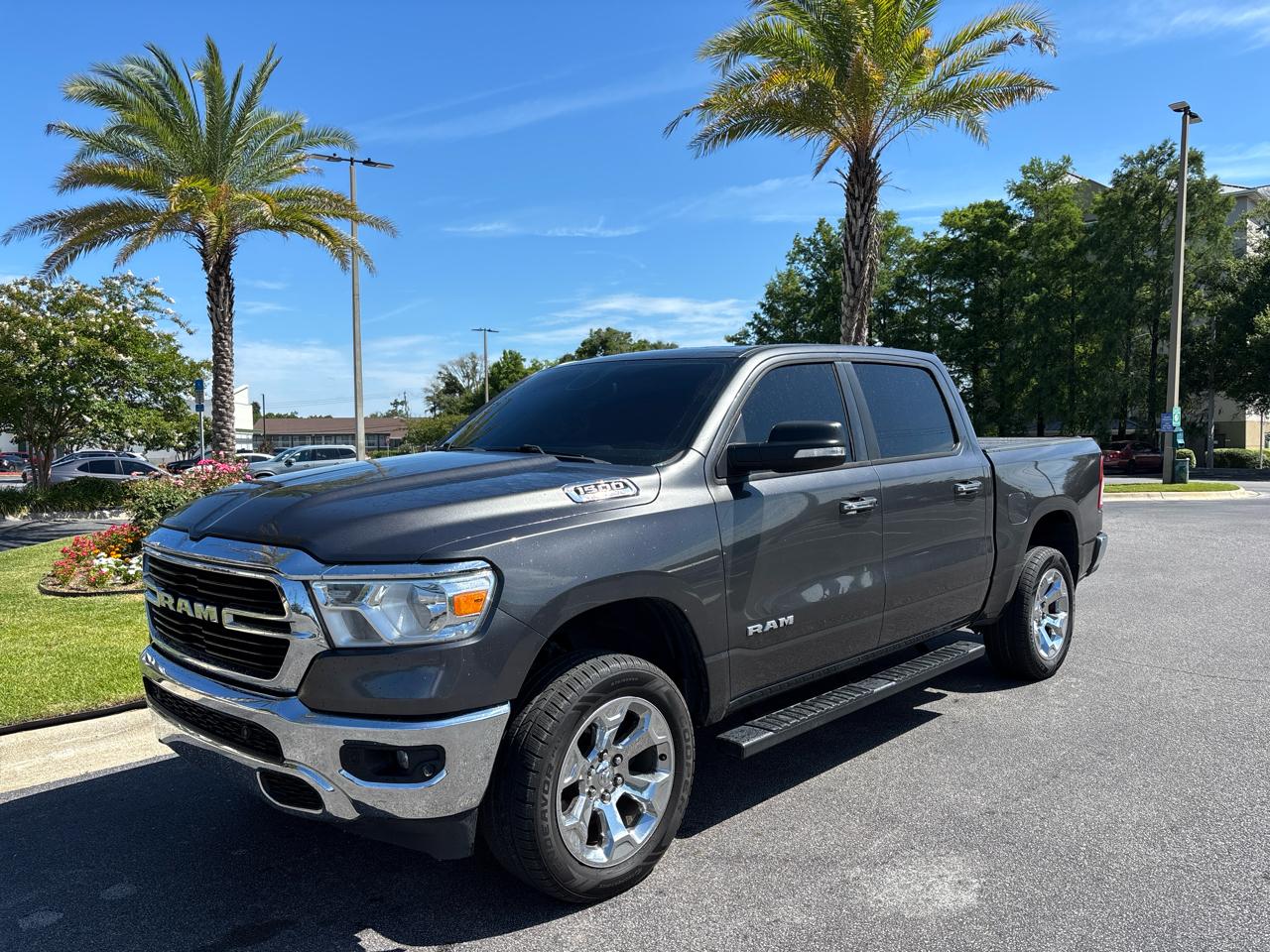 RAM 1500 Big Horn/Lone Star 4x2 Crew Cab 5'7" Box 2019