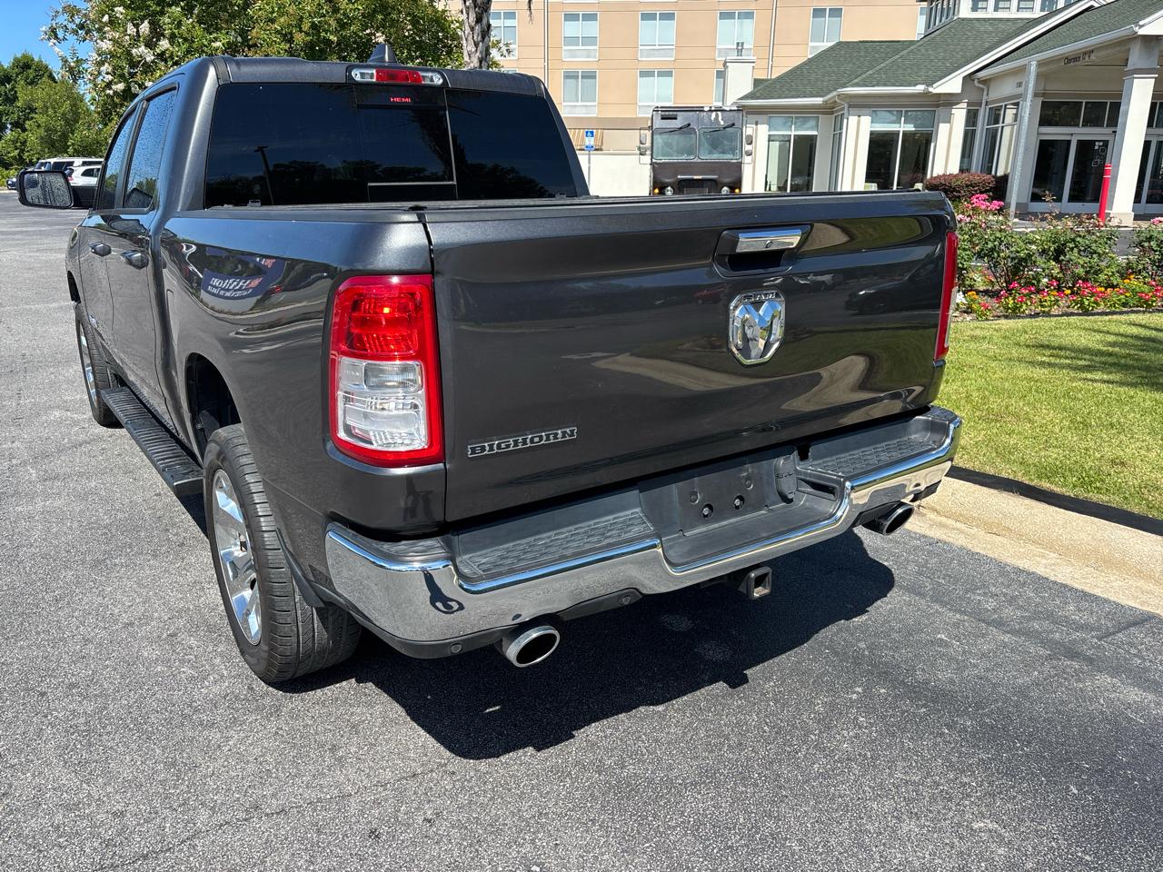 RAM 1500 Big Horn/Lone Star 4x2 Crew Cab 5'7" Box 2019