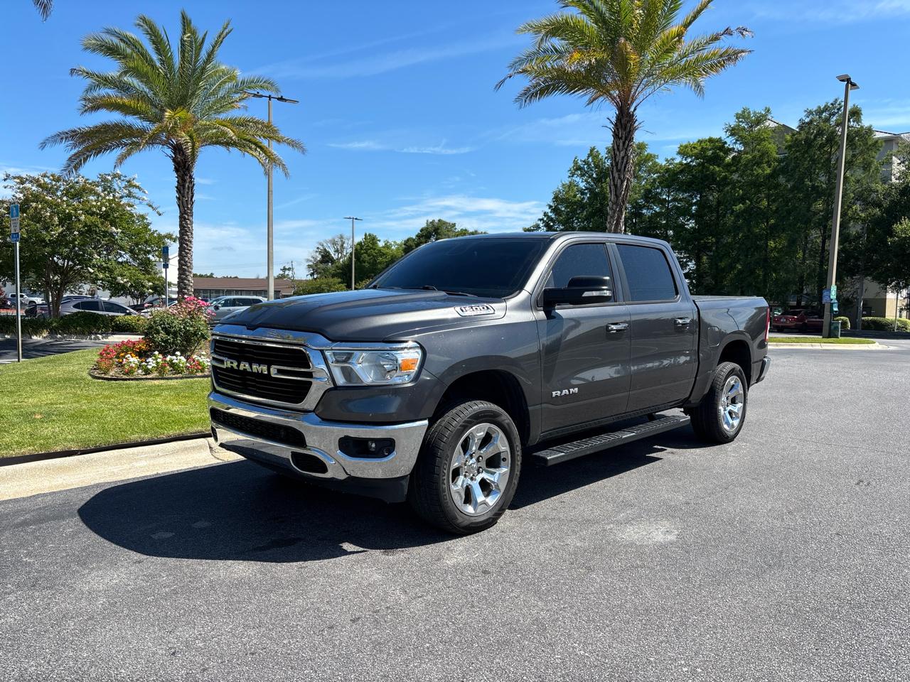 RAM 1500 Big Horn/Lone Star 4x2 Crew Cab 5'7" Box 2019