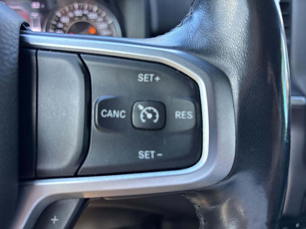 RAM 1500 Big Horn/Lone Star 4x2 Crew Cab 5'7" Box 2019
