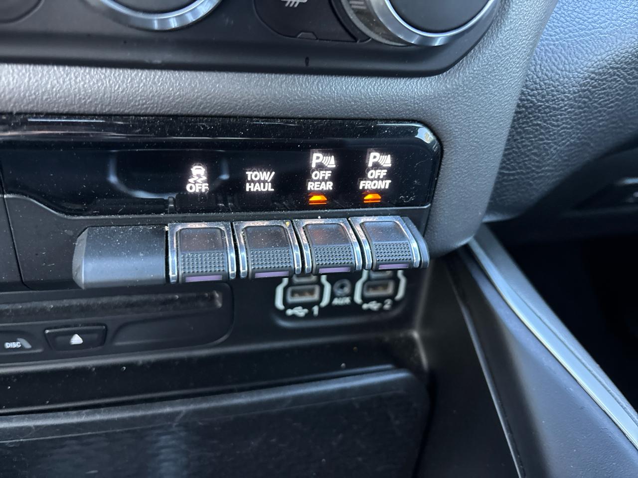 RAM 1500 Big Horn/Lone Star 4x2 Crew Cab 5'7" Box 2019