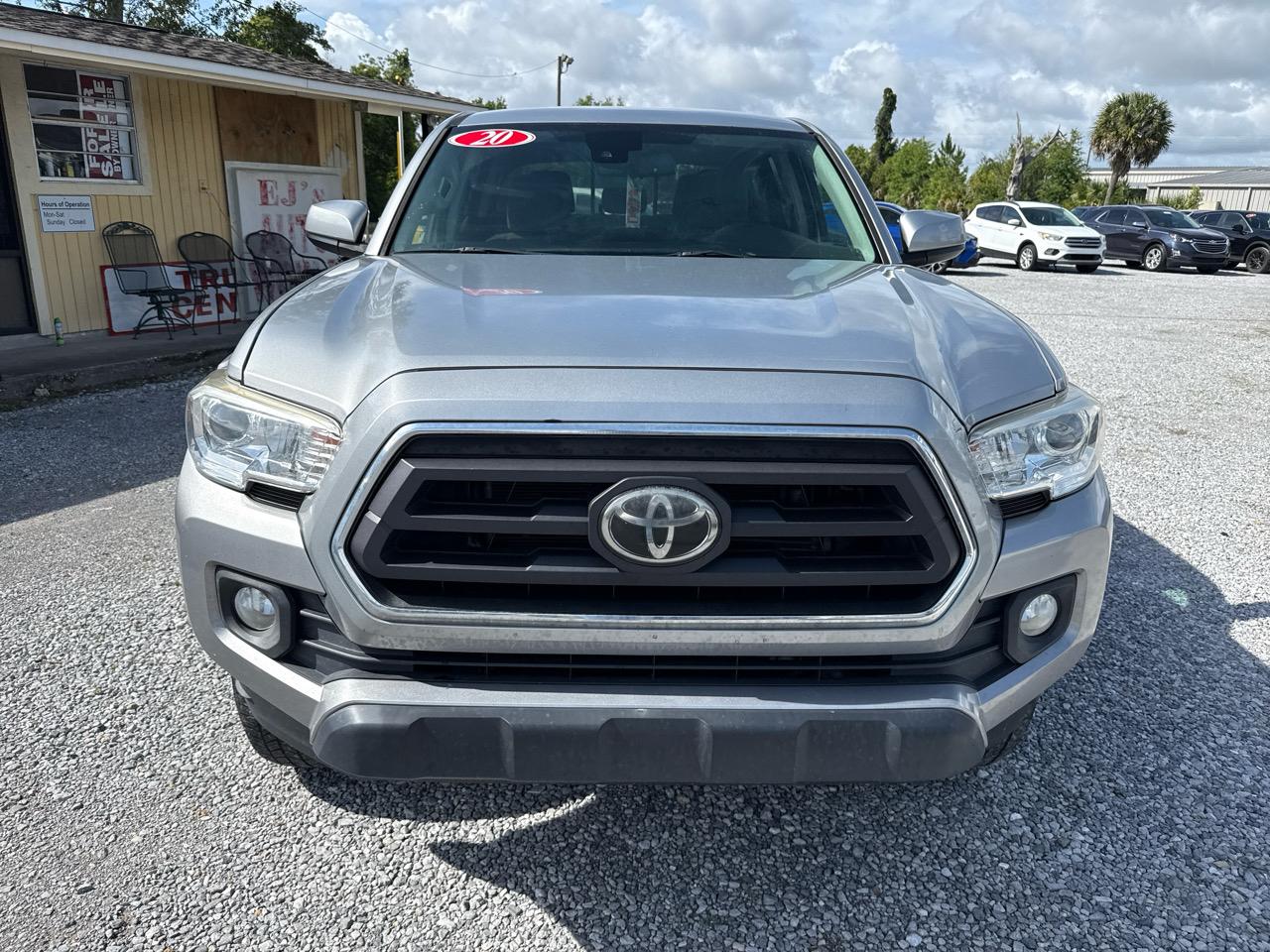 Toyota Tacoma 2WD SR5 Double Cab 5' Bed V6 AT (Natl) 2020