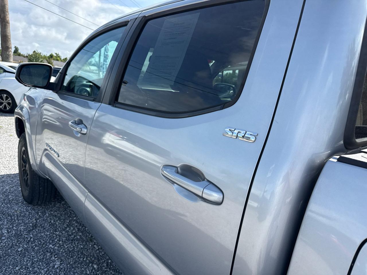Toyota Tacoma 2WD SR5 Double Cab 5' Bed V6 AT (Natl) 2020