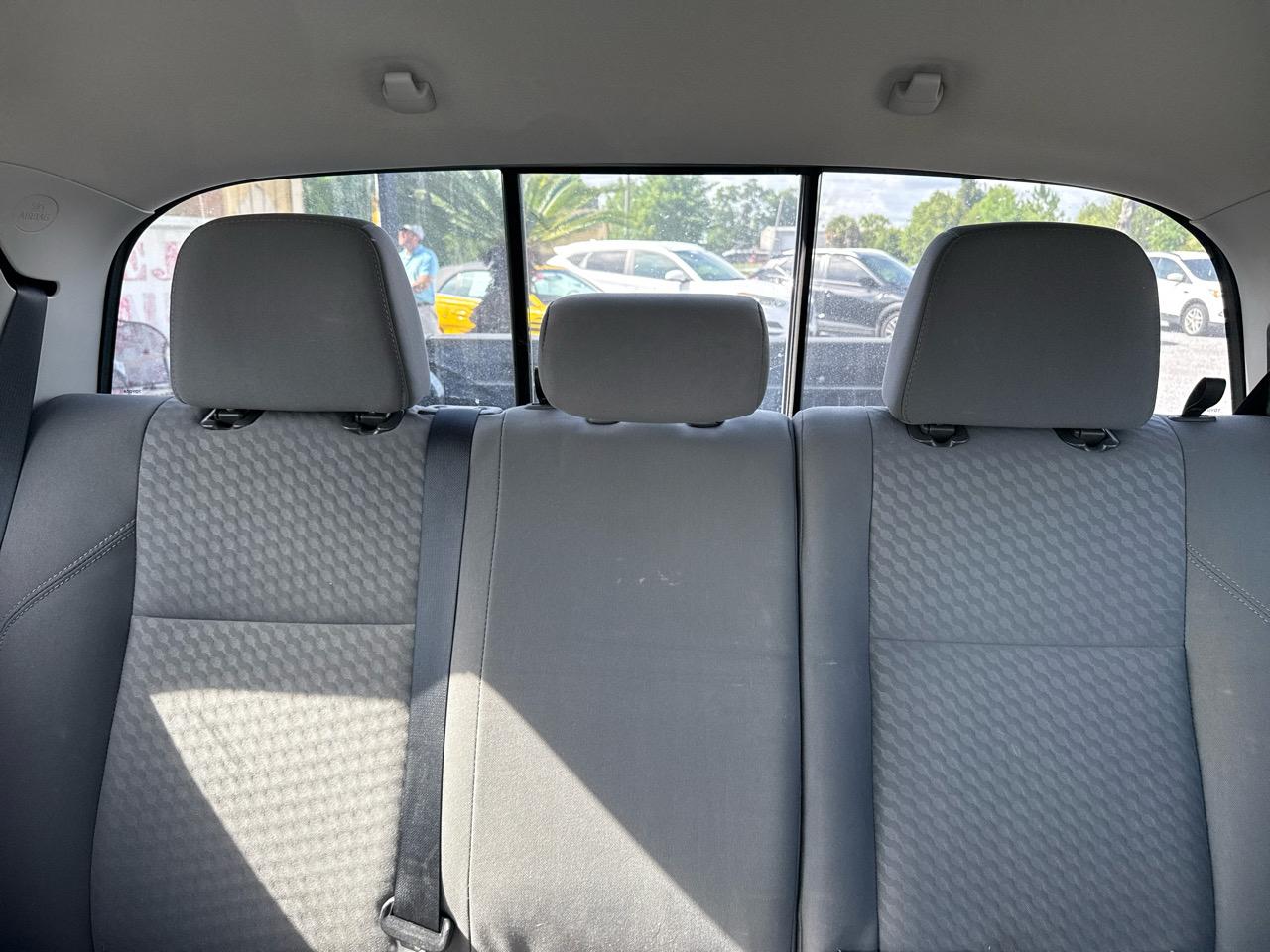 Toyota Tacoma 2WD SR5 Double Cab 5' Bed V6 AT (Natl) 2020