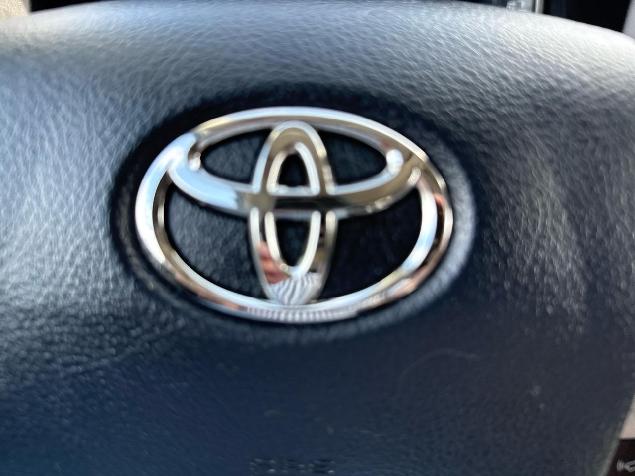 Toyota Tacoma 2WD SR5 Double Cab 5' Bed V6 AT (Natl) 2020