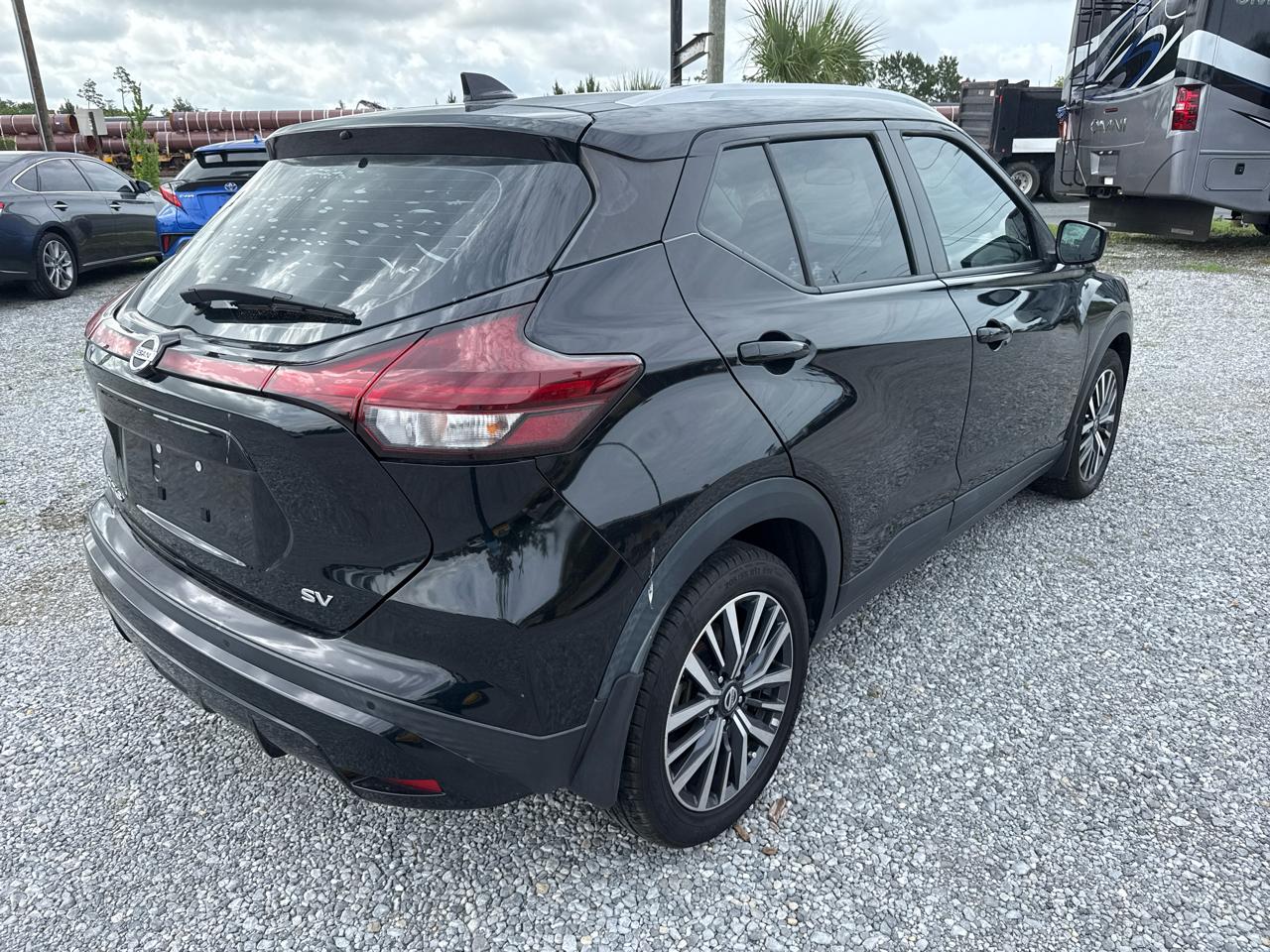 Nissan Kicks SV FWD 2021