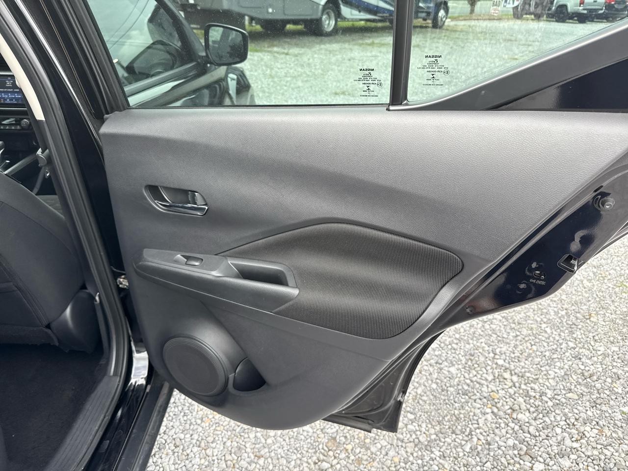 Nissan Kicks SV FWD 2021