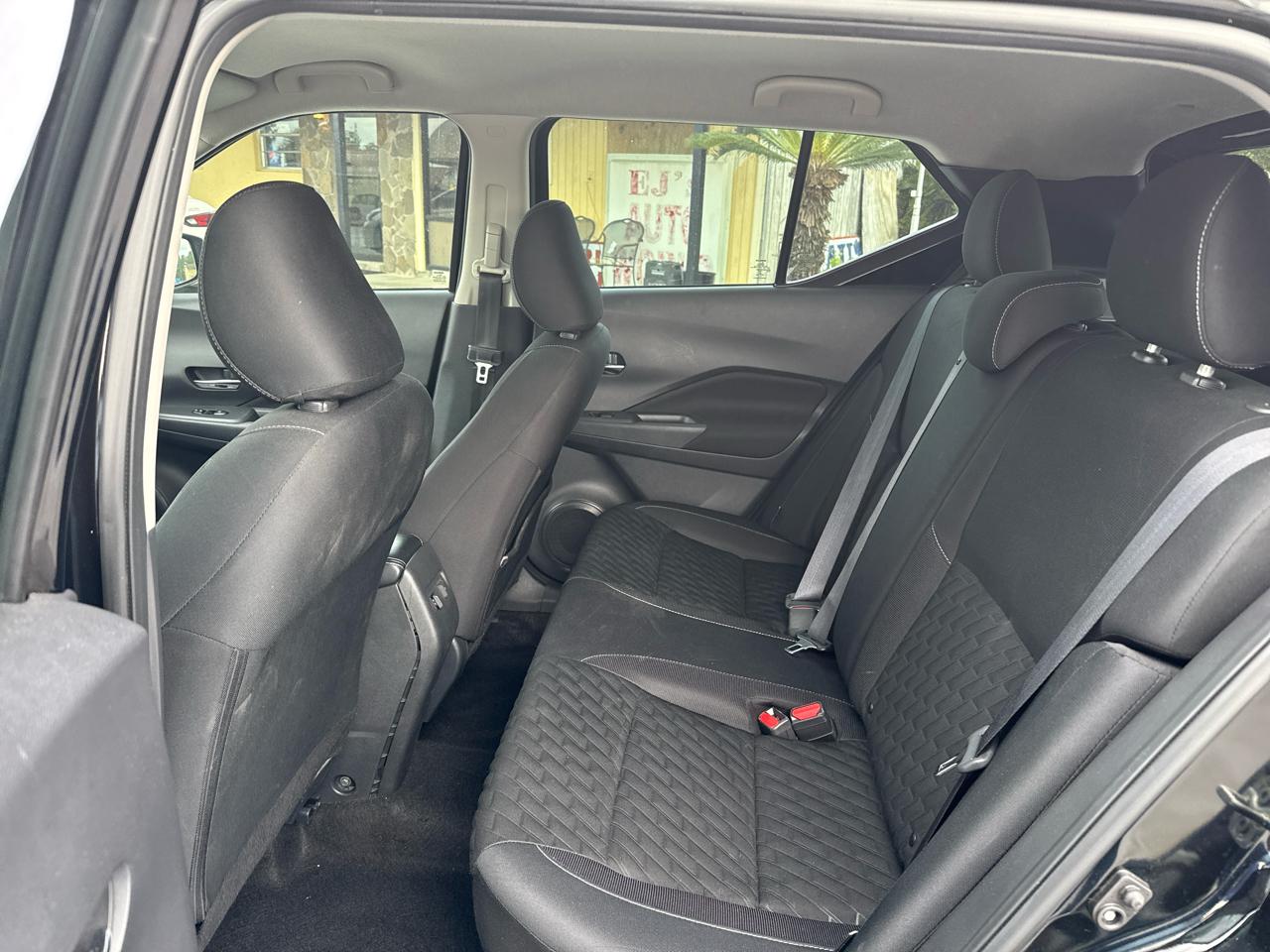 Nissan Kicks SV FWD 2021