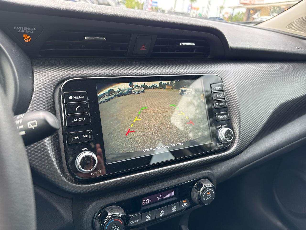 Nissan Kicks SV FWD 2021