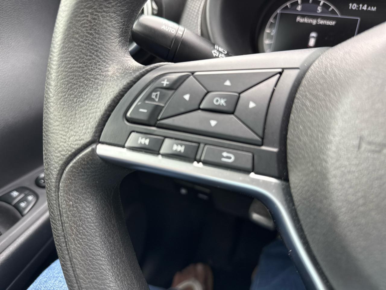Nissan Kicks SV FWD 2021