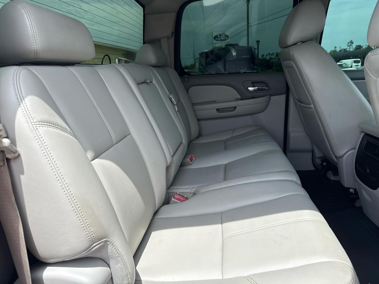 Chevrolet Silverado 1500 4WD Crew Cab 143.5" LTZ 2010