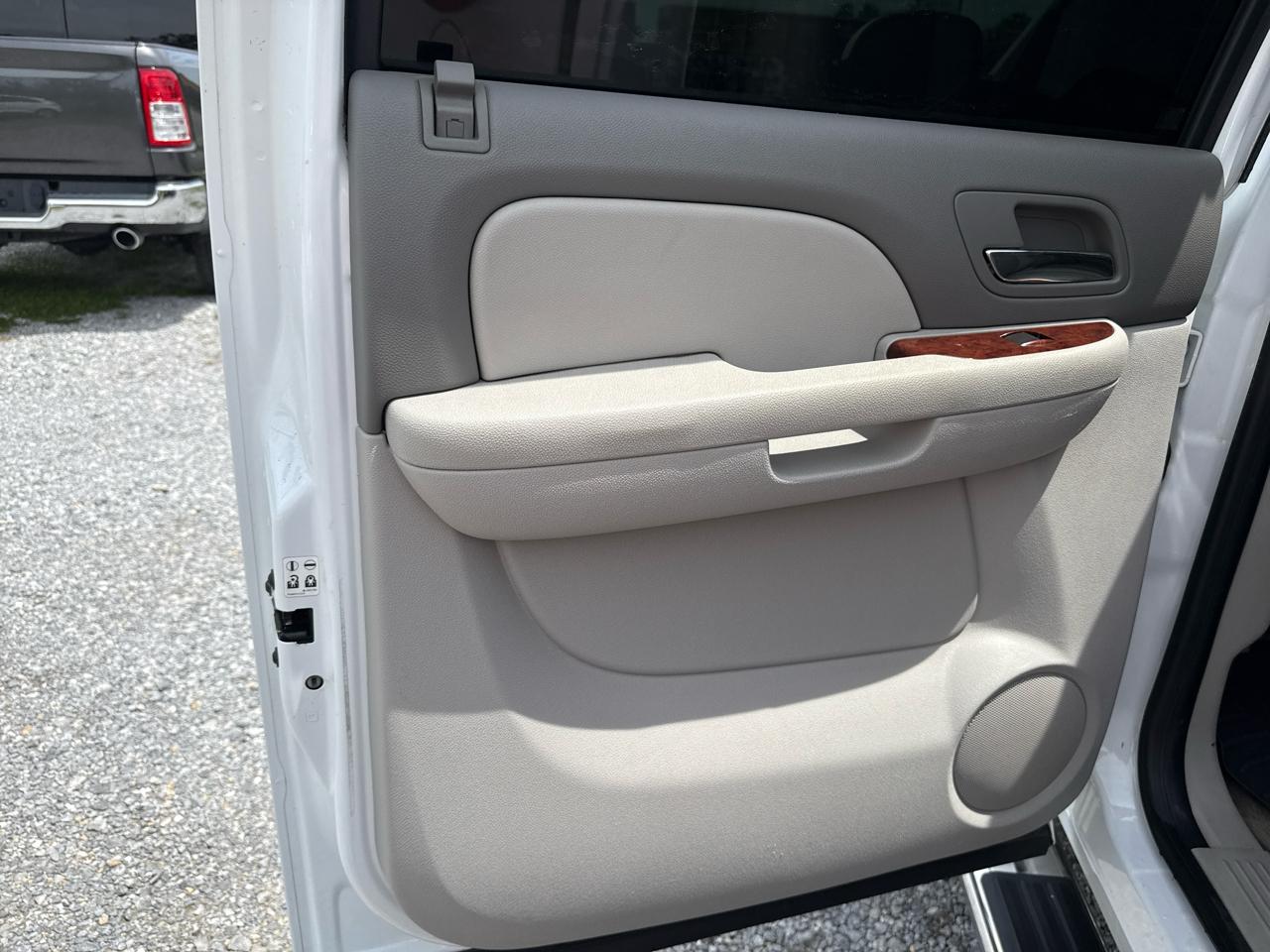 Chevrolet Silverado 1500 4WD Crew Cab 143.5" LTZ 2010