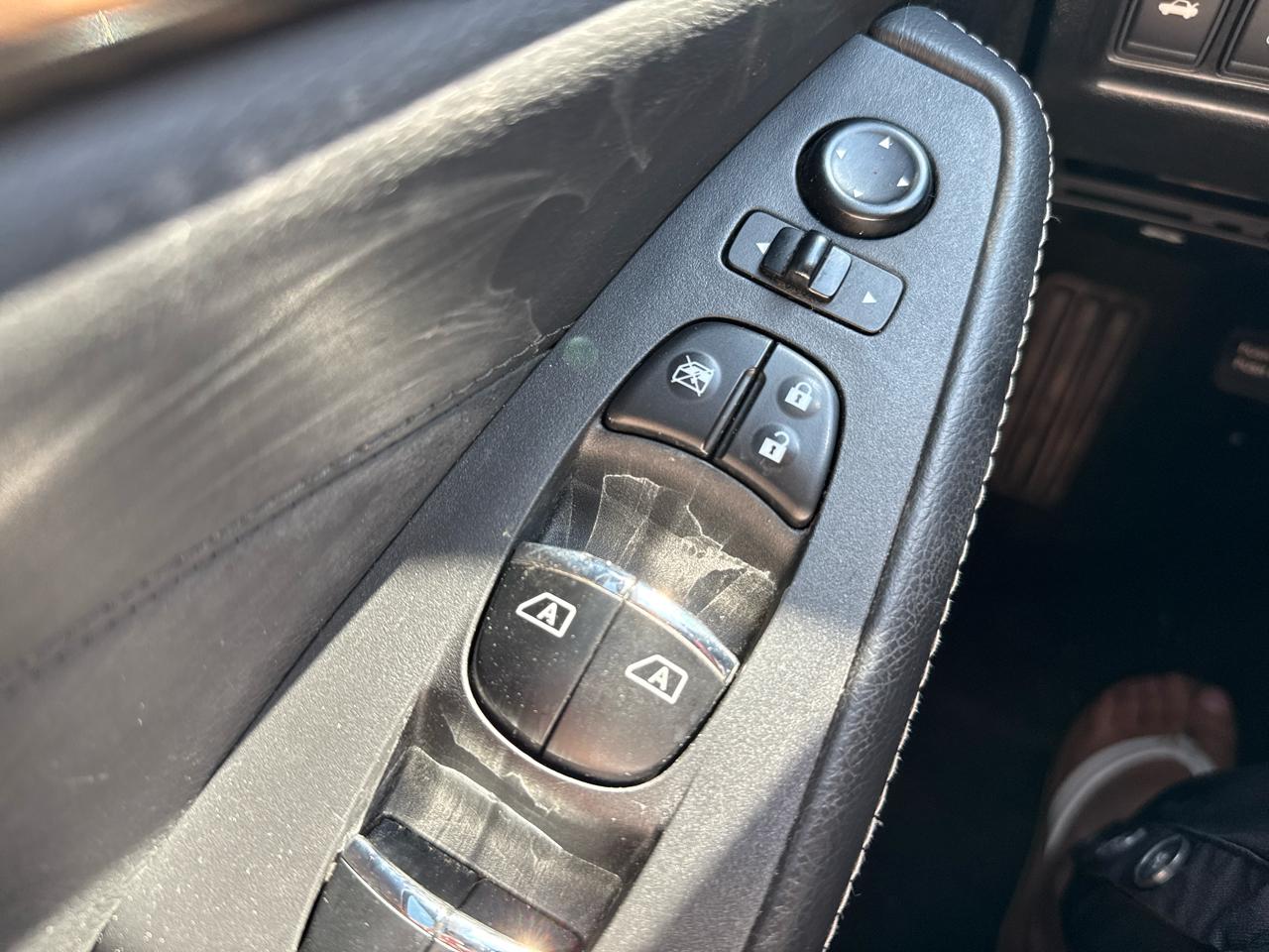 Nissan Maxima 4dr Sdn 3.5 Platinum 2016