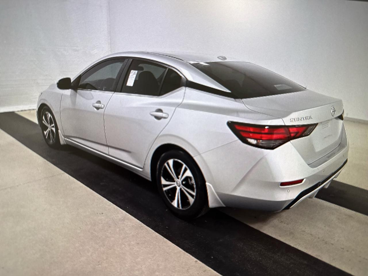 Nissan Sentra SV CVT 2021