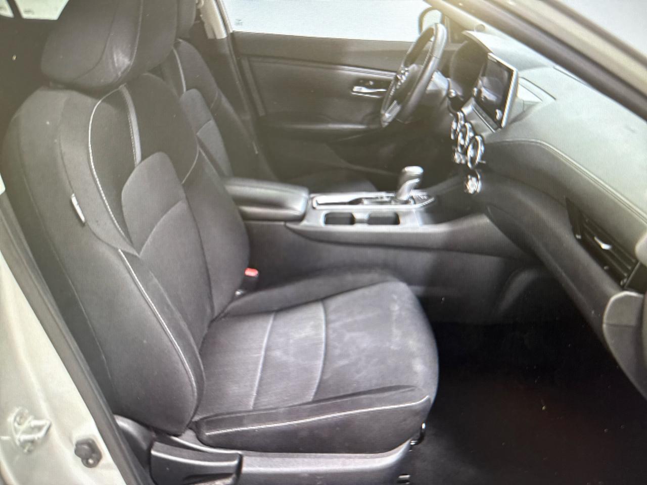 Nissan Sentra SV CVT 2021
