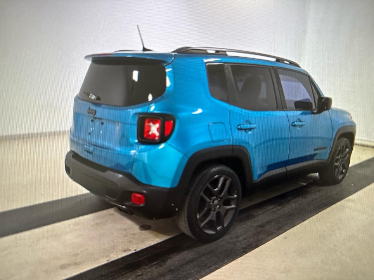 Jeep Renegade Latitude FWD 2021