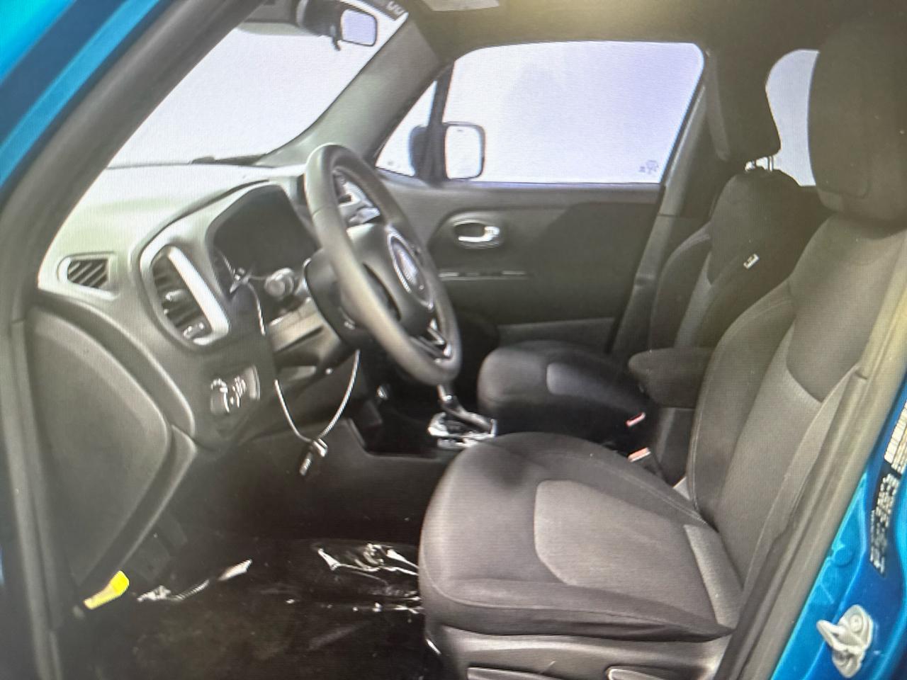 Jeep Renegade Latitude FWD 2021
