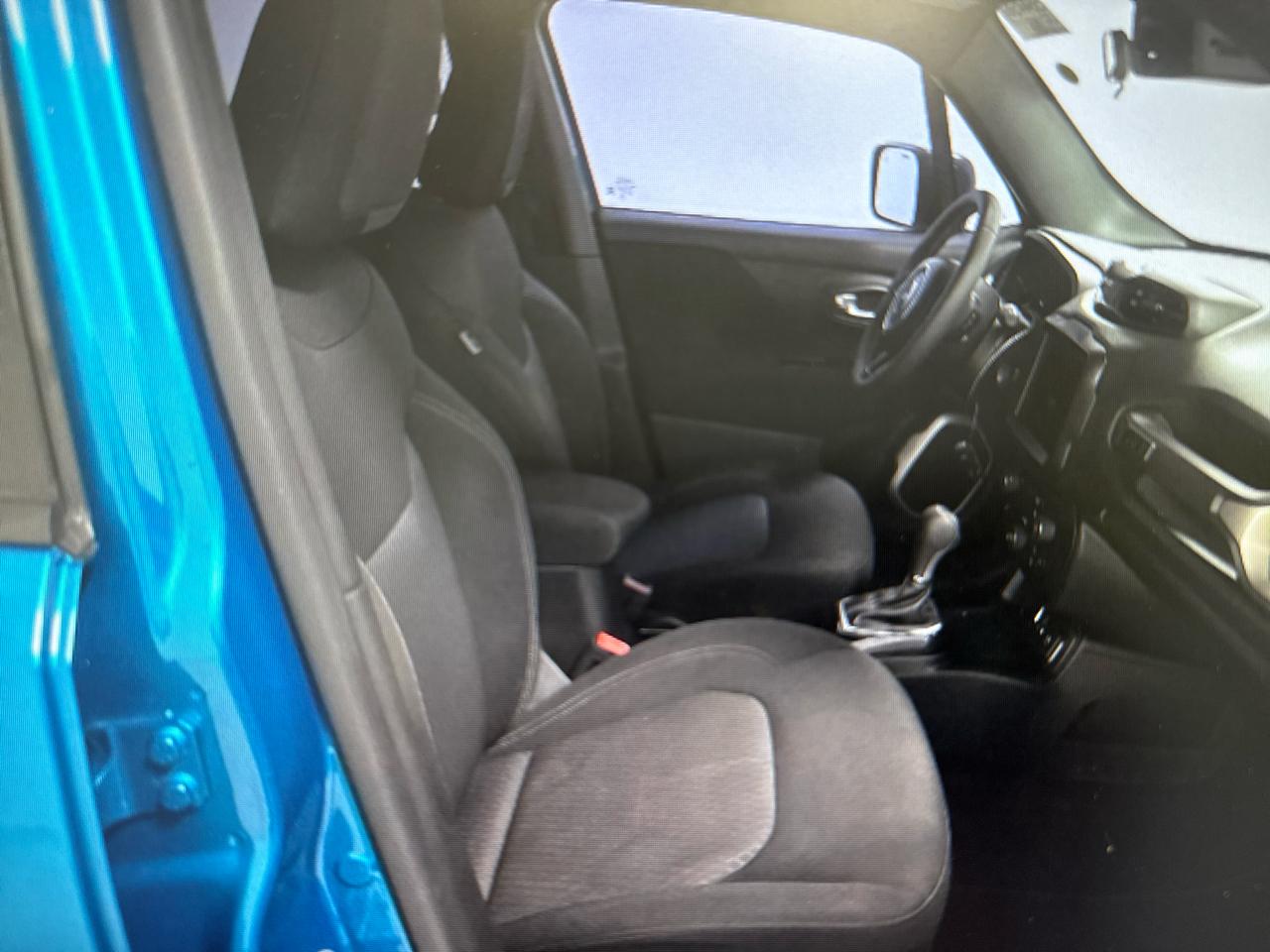 Jeep Renegade Latitude FWD 2021
