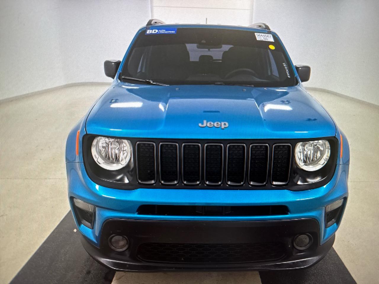 Jeep Renegade Latitude FWD 2021