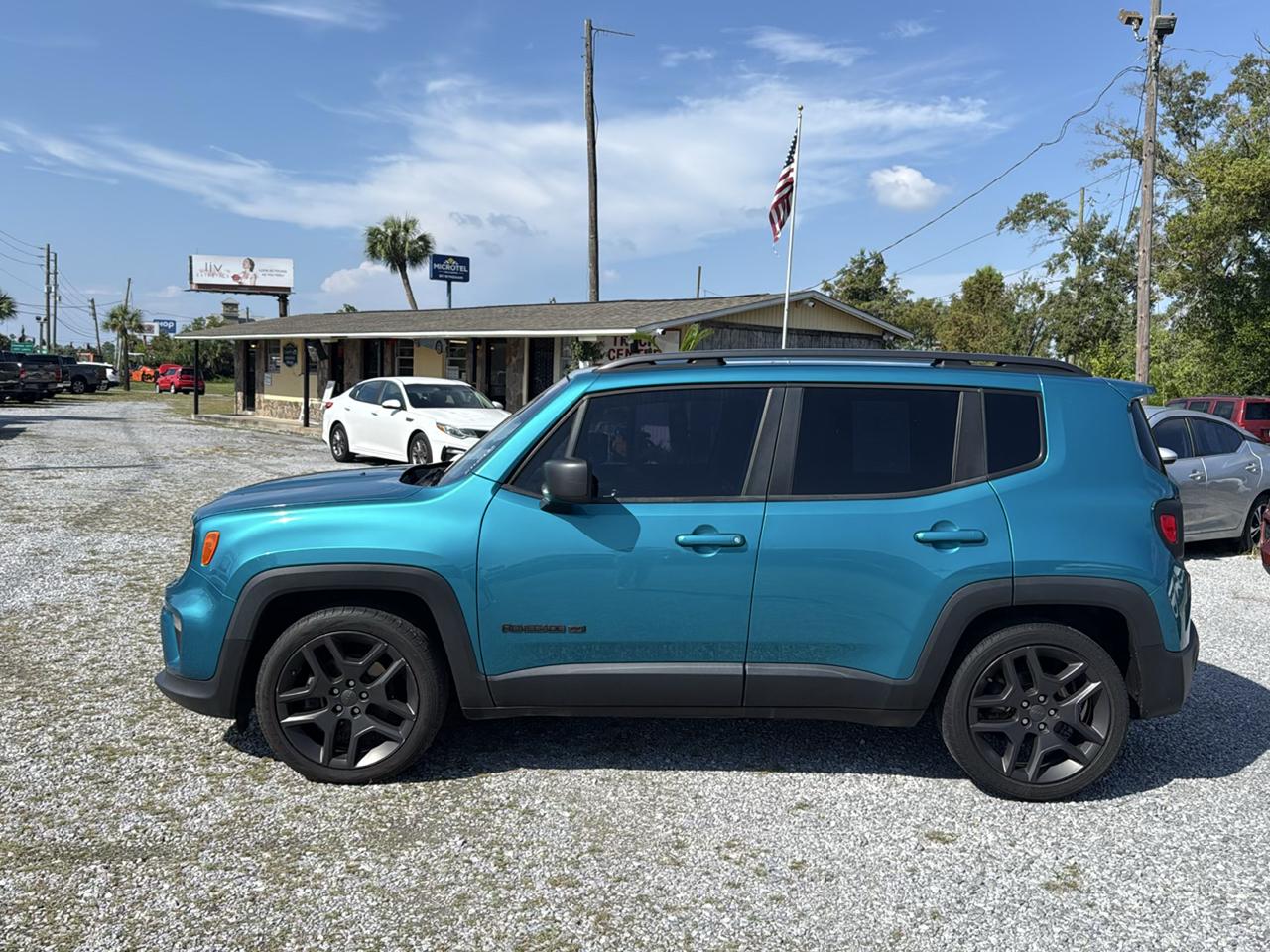Jeep Renegade Latitude FWD 2021