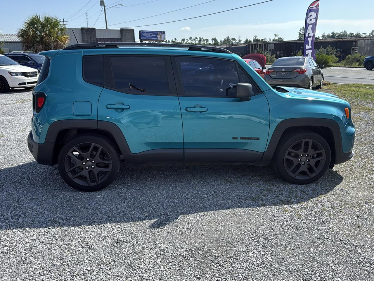 Jeep Renegade Latitude FWD 2021
