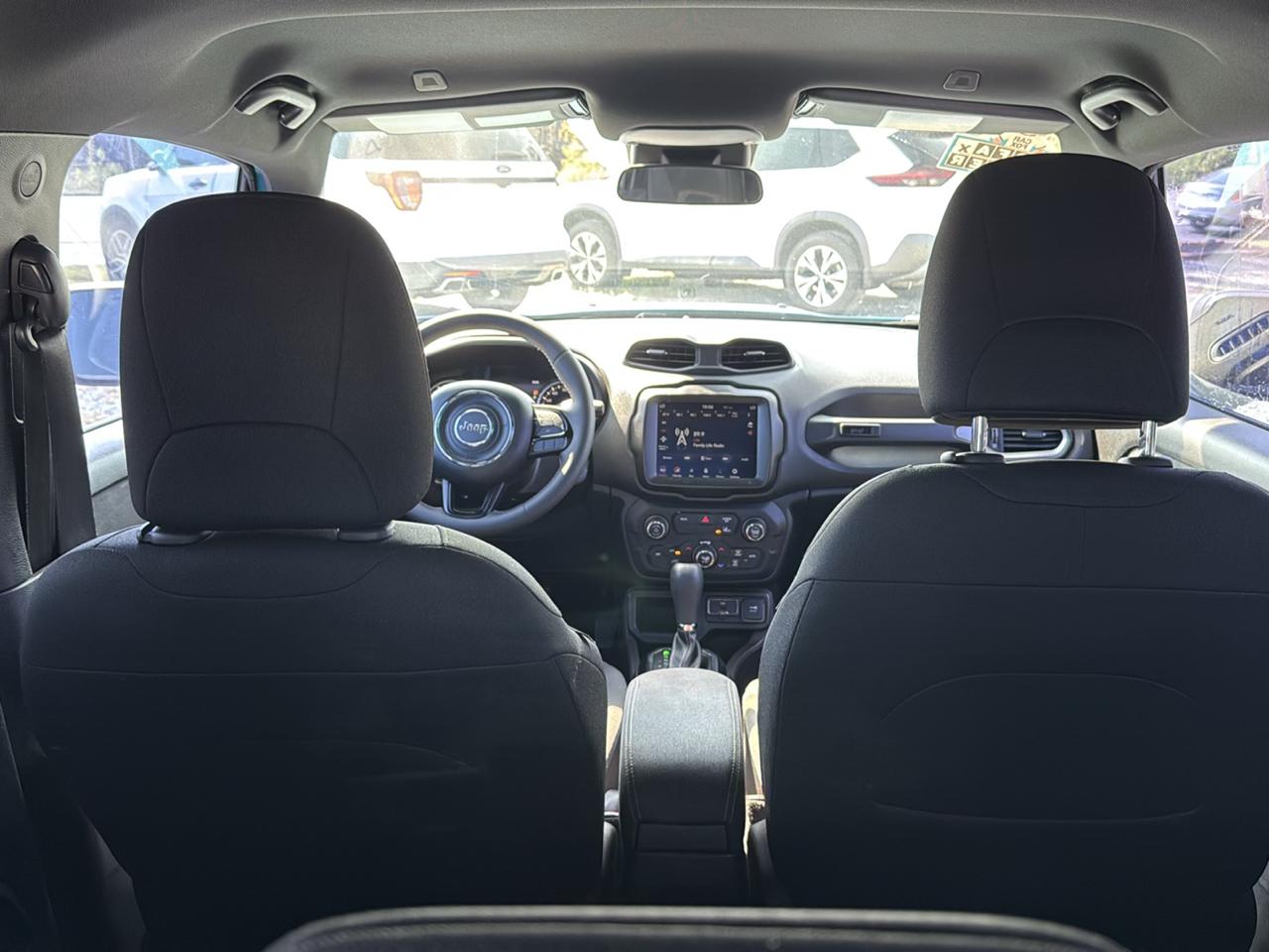 Jeep Renegade Latitude FWD 2021
