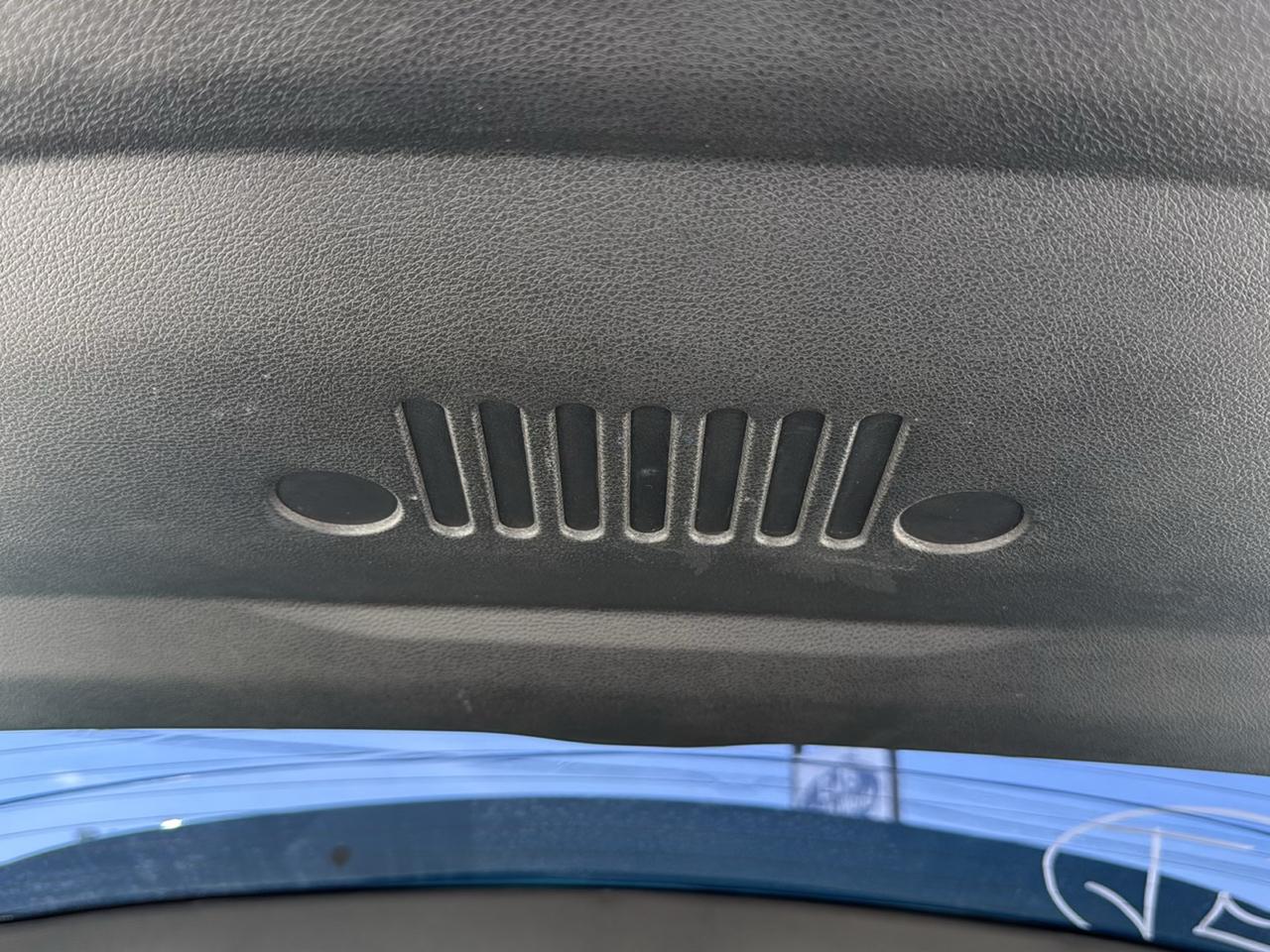 Jeep Renegade Latitude FWD 2021