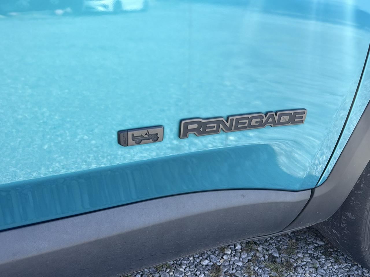 Jeep Renegade Latitude FWD 2021